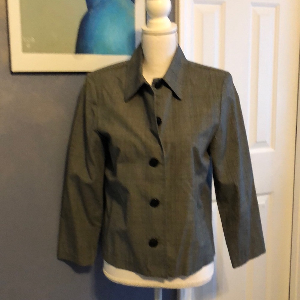 EUC Briggs Glen Plaid loose fitting cropped jacket